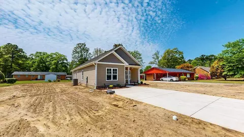 313 Birch St, Smithfield, NC 27577 photo 3