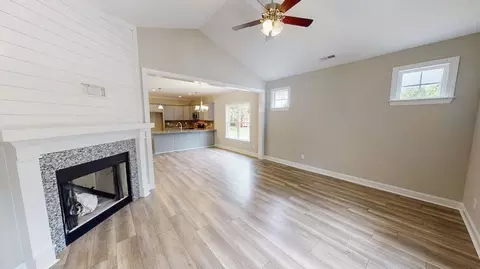 313 Birch St, Smithfield, NC 27577 photo 6