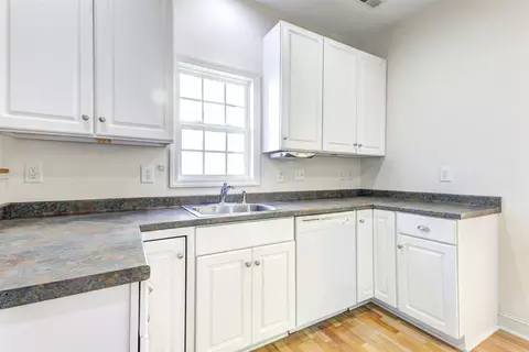 92 Grapevine Trl, Durham, NC 27707 photo 4
