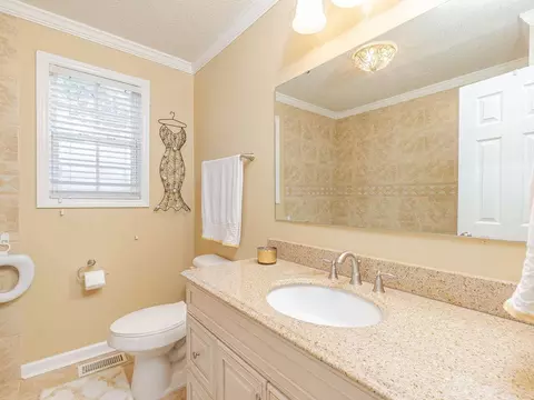107 Lang St, Durham, NC 27703 photo 19
