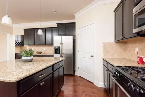 40 E Calvert Ct, Clayton, NC 27527 photo 9