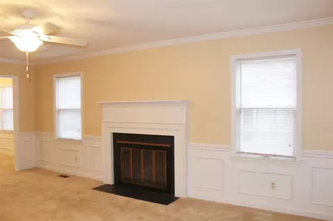 5 Willow Oak St, Elon, NC 27244 photo 4