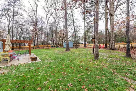 2015 Hickory Nut Dr, Durham, NC 27703 photo 11