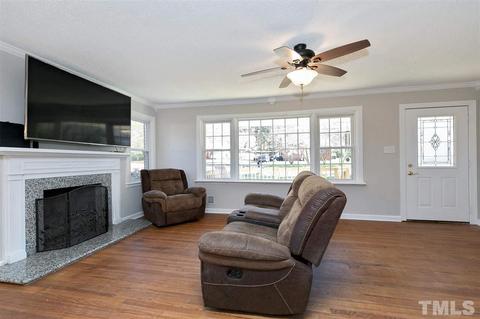 105 Perdue St, Garner, NC 27529 photo 9