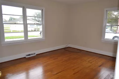 502 E Hill St, Benson, NC 27504 photo 19