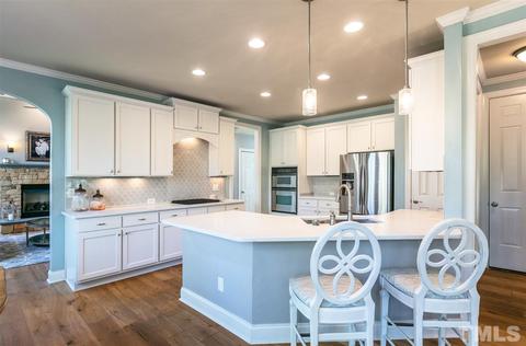 2136 Crigan Bluff Dr, Cary, NC 27513 photo 9
