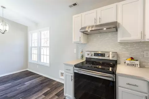 1918 Strebor St, Durham, NC 27705 photo 9