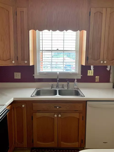 309 Briarcliff Dr, Dunn, NC 28334 photo 7