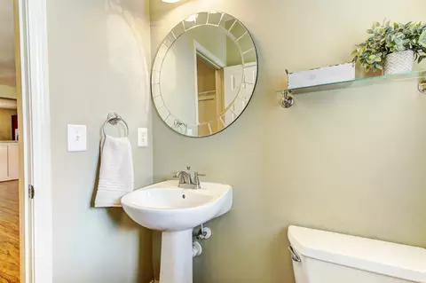 1018 Freeport Dr, Cary, NC 27519 photo 14