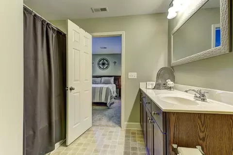 1018 Freeport Dr, Cary, NC 27519 photo 20