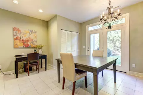 1018 Freeport Dr, Cary, NC 27519 photo 12