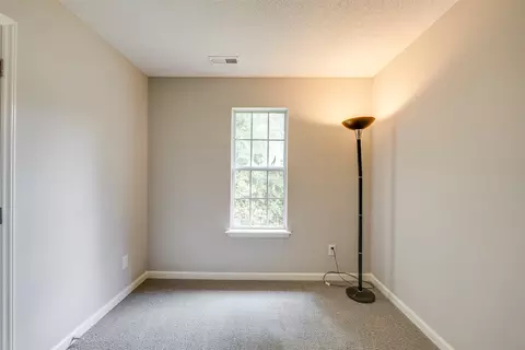 3000 Corinth Ln, Durham, NC 27704 photo 12