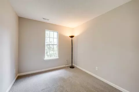 3000 Corinth Ln, Durham, NC 27704 photo 11