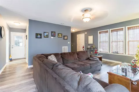 196 Clarence Ln, Garner, NC 27529 photo 6