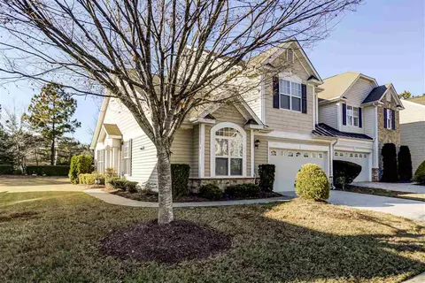 6031 Mcdevon Dr, Raleigh, NC 27617 photo 2