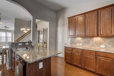 6031 Mcdevon Dr, Raleigh, NC 27617 photo 9