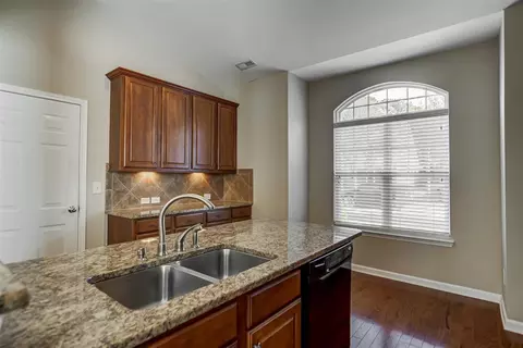 6031 Mcdevon Dr, Raleigh, NC 27617 photo 10