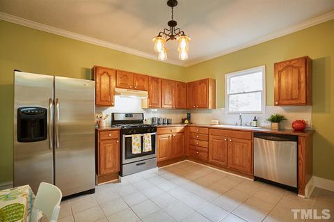 910 Exum St, Durham, NC 27701 photo 11