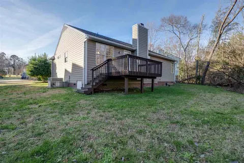 8 Addison Ct, Durham, NC 27712 photo 2