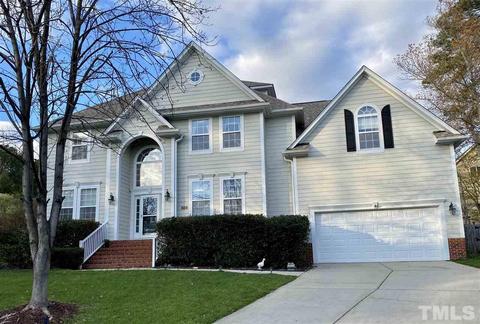 102 Fringe Tree Ct, Cary, NC 27519