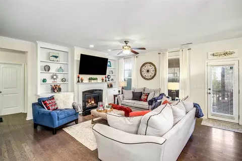 1039 Laredo Ln, Durham, NC 27703 photo 5
