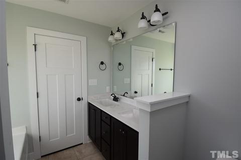 77 Lonestar Ct, Smithfield, NC 27577 photo 10