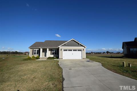 77 Lonestar Ct, Smithfield, NC 27577 photo 2
