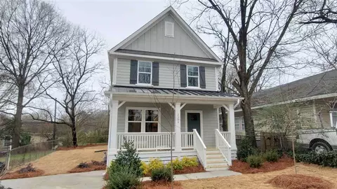 2208 Ashe St, Durham, NC 27703 photo 2