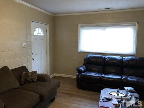 619 Hoyle St, Durham, NC 27704 photo 3