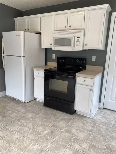 806 Midway Ave, Durham, NC 27703 photo 6
