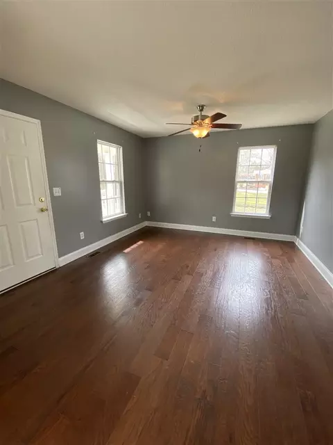 806 Midway Ave, Durham, NC 27703 photo 4