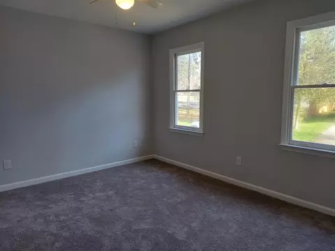 305 Chadbourne Dr, Durham, NC 27703 photo 10