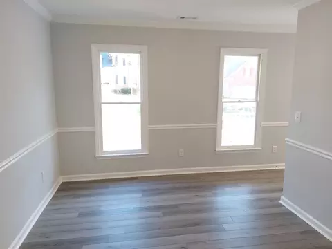 305 Chadbourne Dr, Durham, NC 27703 photo 5