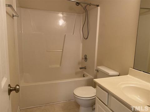 156 Beadle Ct, Smithfield, NC 27577 photo 9