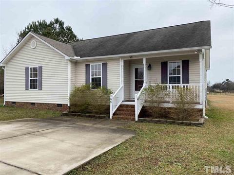 156 Beadle Ct, Smithfield, NC 27577 photo 2