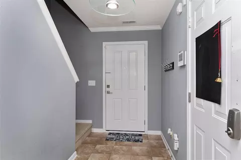 3718 Mountain Brook Cir, Durham, NC 27704 photo 3