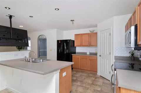 3718 Mountain Brook Cir, Durham, NC 27704 photo 13