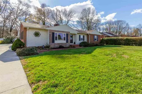 517 E Pine St, Graham, NC 27253 photo 30