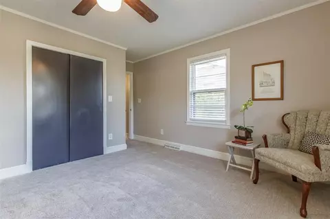 517 E Pine St, Graham, NC 27253 photo 23