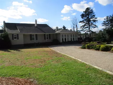 105 Colleton Rd, Raleigh, NC 27610 photo 1