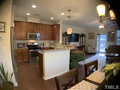 2422 Baslow Dr, Apex, NC 27539 photo 5