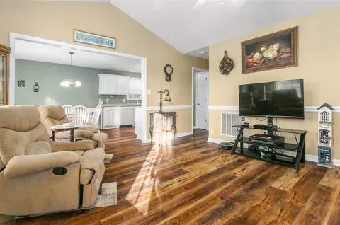 192 Rosa Cir, Willow Spring, NC 27592 photo 7
