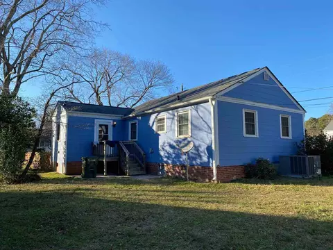 205 N 9th St, Erwin, NC 28339 photo 3