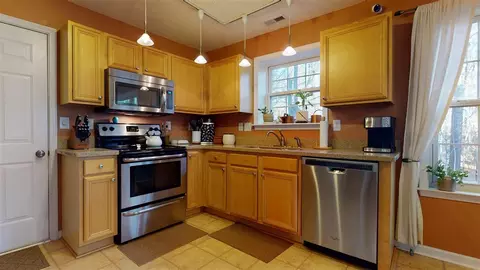 902 Spring Meadow Dr, Durham, NC 27713 photo 12