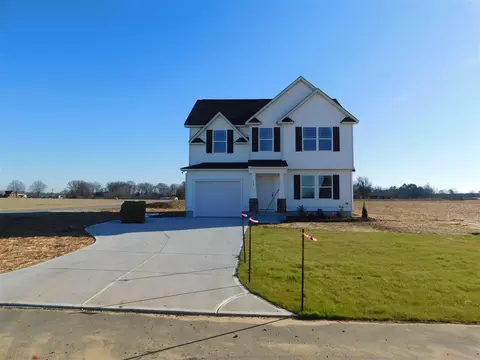 76 Falling Leaf Ln, Benson, NC 27504 photo 1