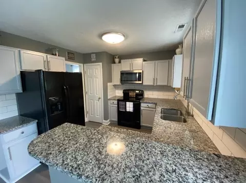 4 Bermuda Ct, Durham, NC 27703 photo 7