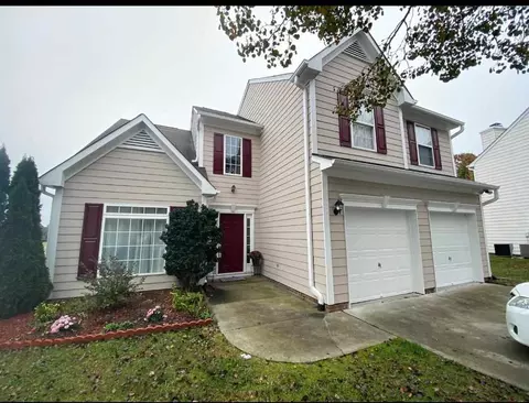 4 Bermuda Ct, Durham, NC 27703 photo 2