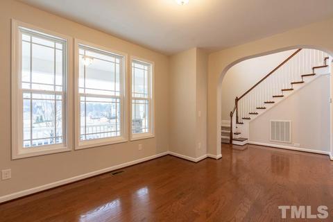 104 El Paso Ave, Durham, NC 27703 photo 2
