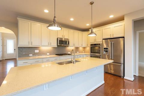 104 El Paso Ave, Durham, NC 27703 photo 9