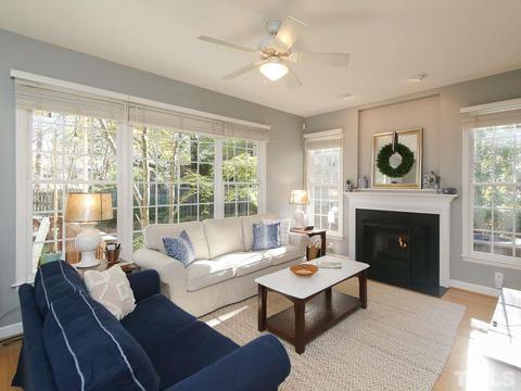 8001 Mackenzie Ct, Durham, NC 27713 photo 12